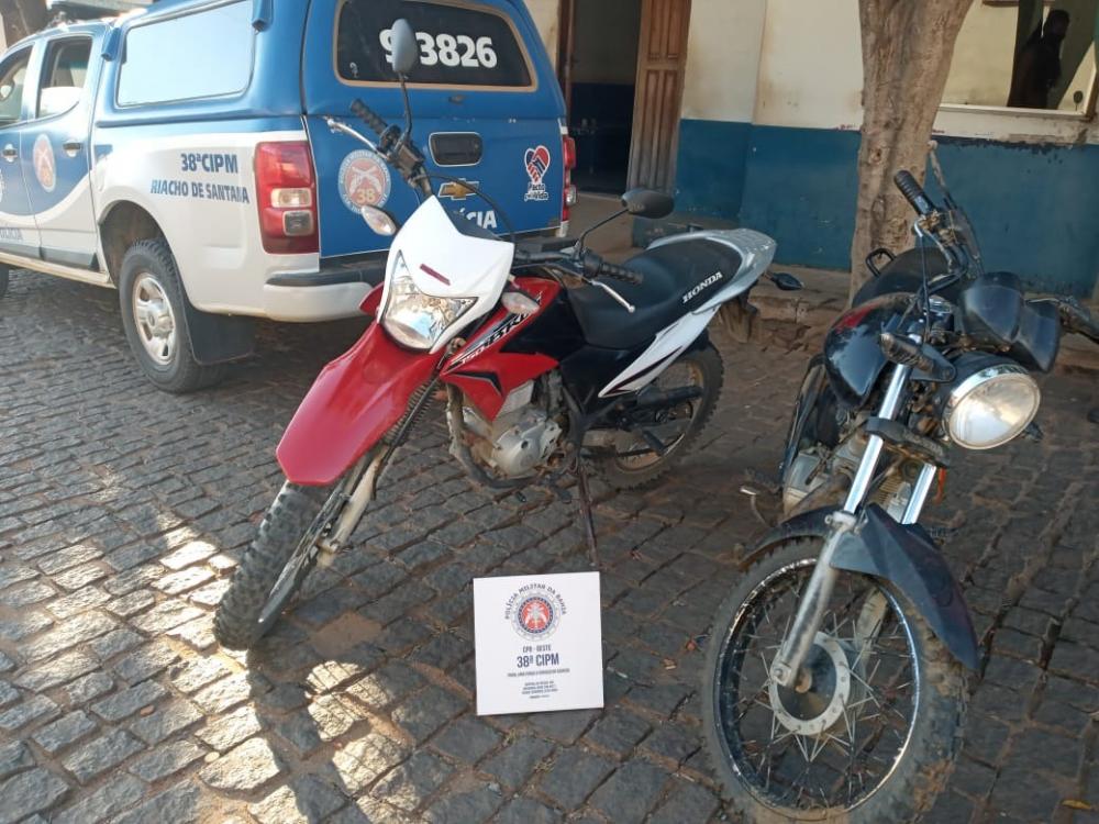 Ação da PM recupera duas motocicletas roubadas na cidade Riacho de Santana