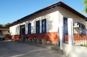 Detentos jogam urina em delegado de Brumado durante motim