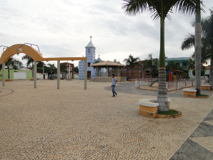 Chove demagogia em Lagoa Real*