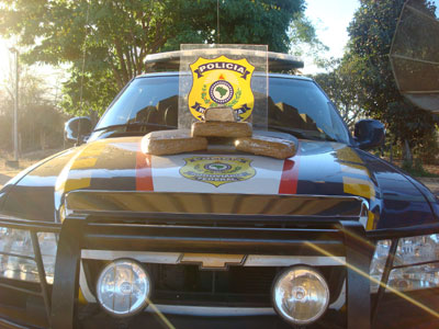 Polícia Rodoviária Federal apreende quase 4 kg de crack em Encruzilhada