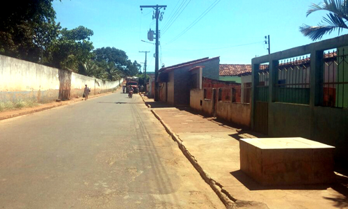 Criminosos invadem residência no Bairro Ovídio Teixeira em Caetité