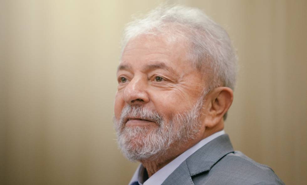 Após um ano, Lula já pode ir para regime semiaberto e deixar a prisão