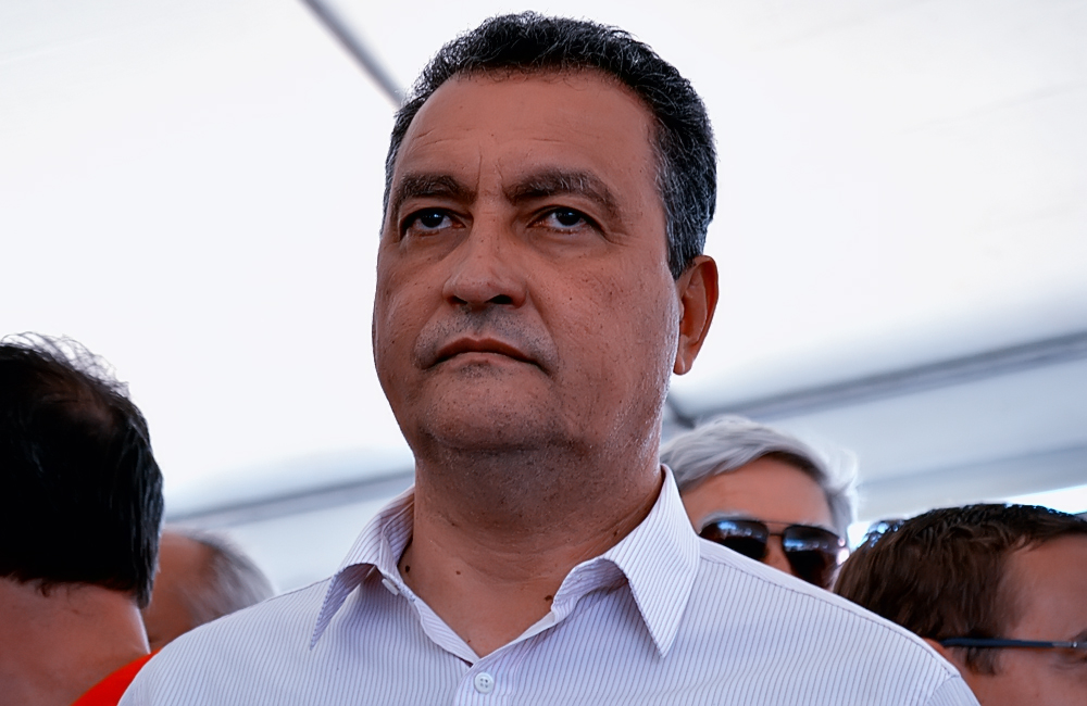 Na China, Rui assina acordo para viabilizar Porto Sul