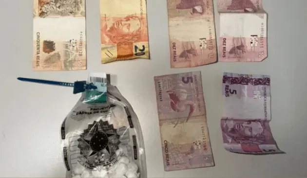 Homem é preso com cocaína após abordagem da PM em Bom Jesus da Lapa