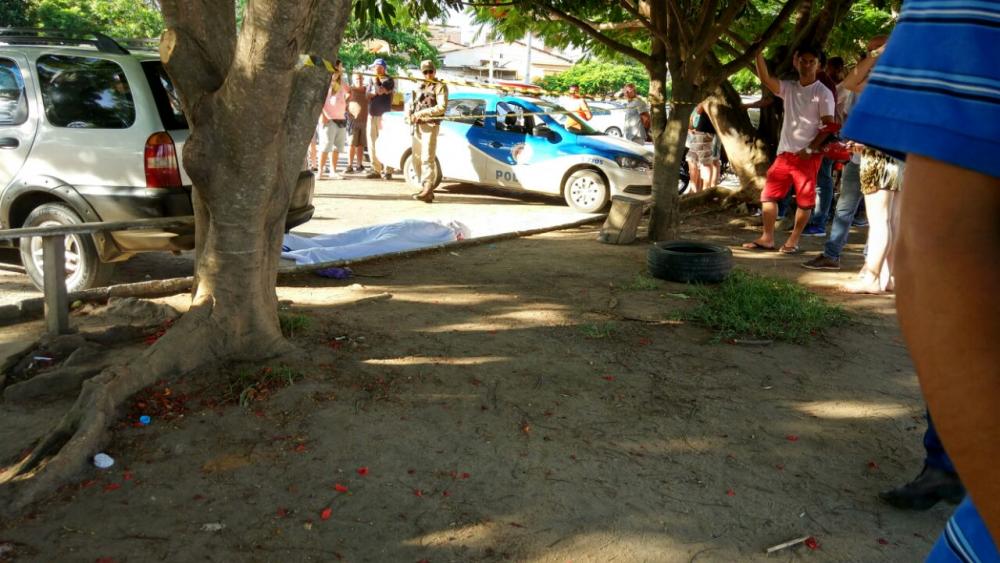 Conquista: Vendedor de carros é morto a tiros na “Pedra”