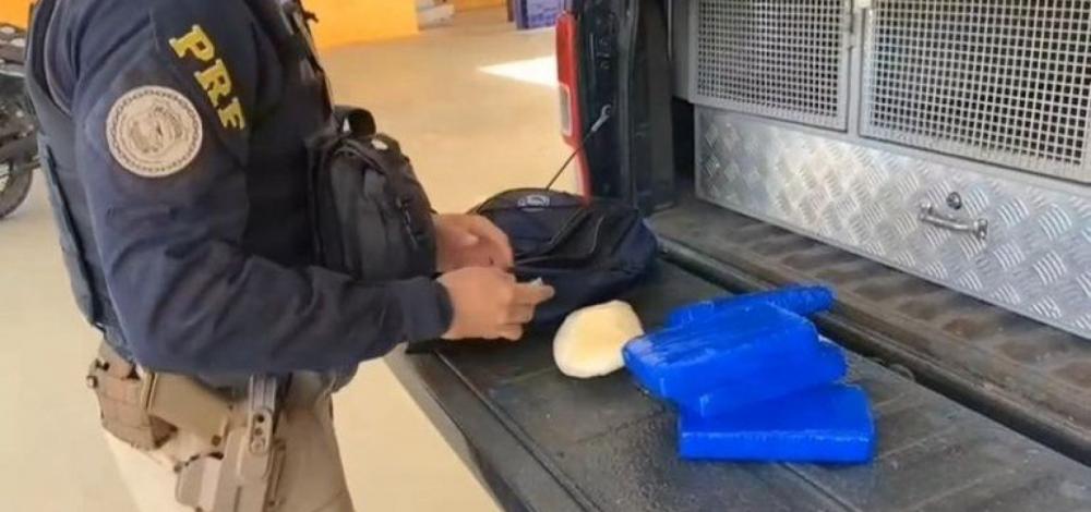Região: Polícia apreende cinco quilos de cocaína em bagagem de passageiro