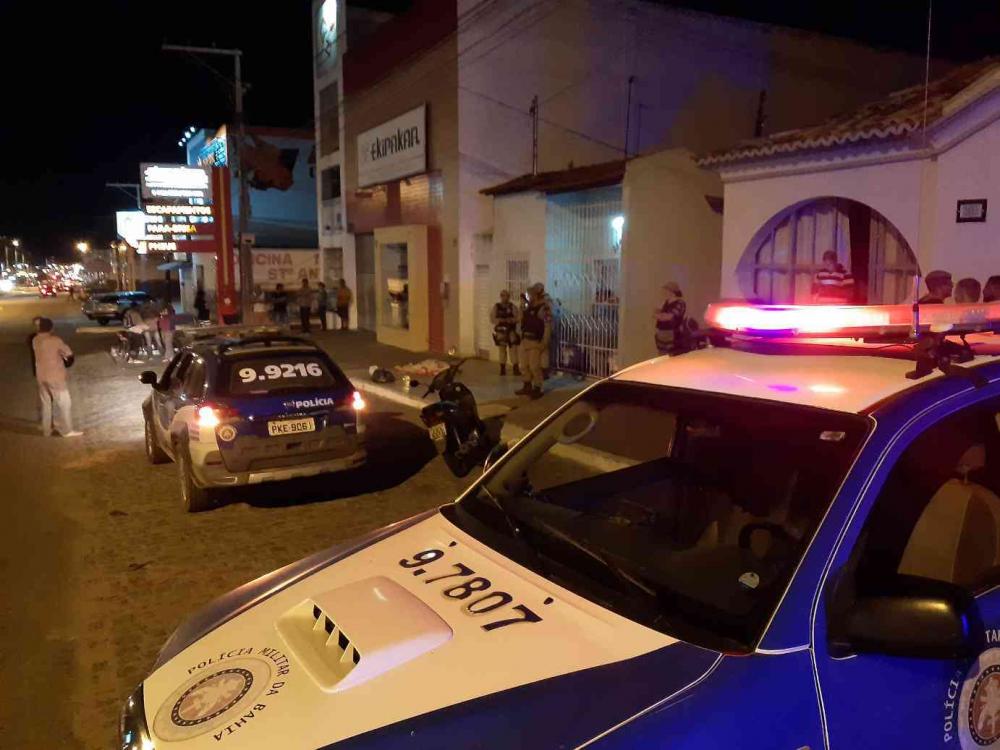 Homem é morto na porta de casa na Avenida Integração em Vitória da Conquista
