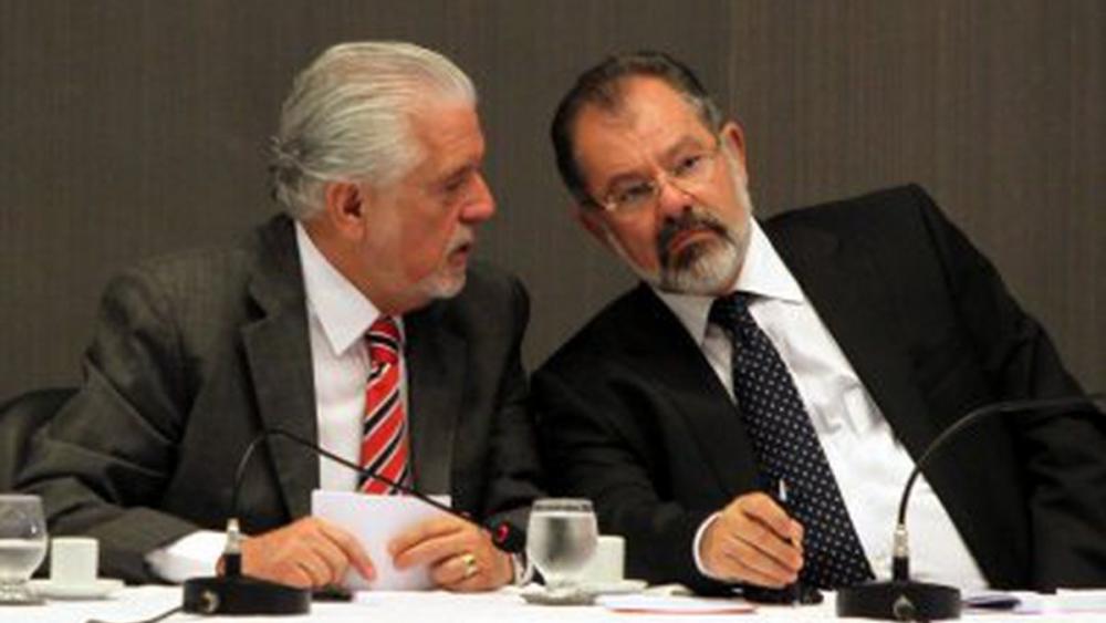 Wagner confirma saída de Marcelo Nilo da base petista