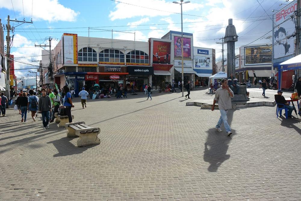 Mais de 500 pessoas com suspeita de Covid-19 não estão cumprindo isolamento social em Vitória da Conquista