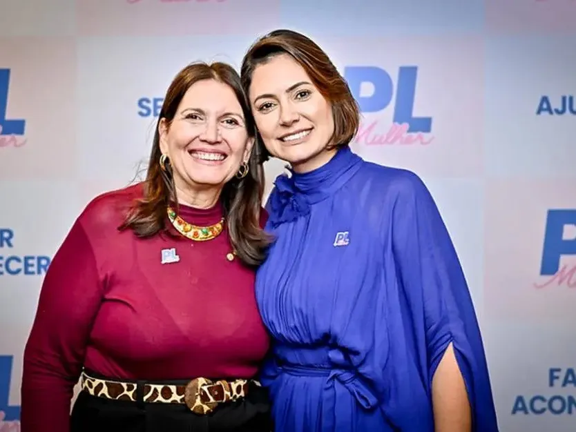 TRE-DF suspende propagandas de Michelle Bolsonaro e Bia Kicis