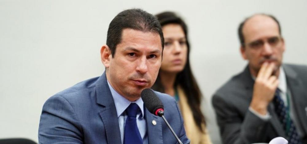 Relatório da Previdência sai até dia 15, diz presidente da Comissão