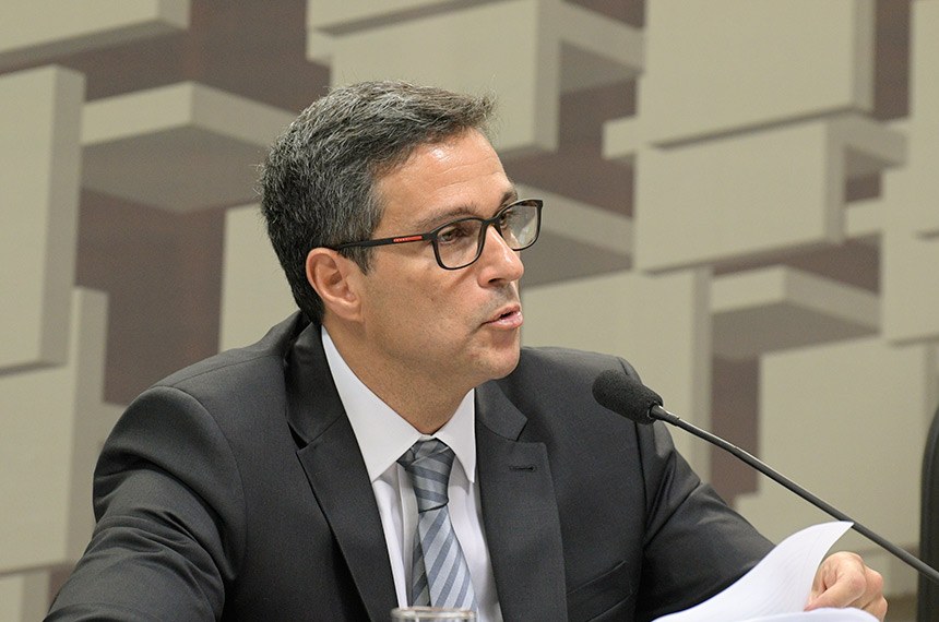 Governo lançará mais medidas de crédito para pequenas e médias empresas, diz presidente do BC