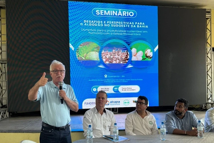 Seminário do Algodão reúne produtores e pesquisadores em Guanambi
