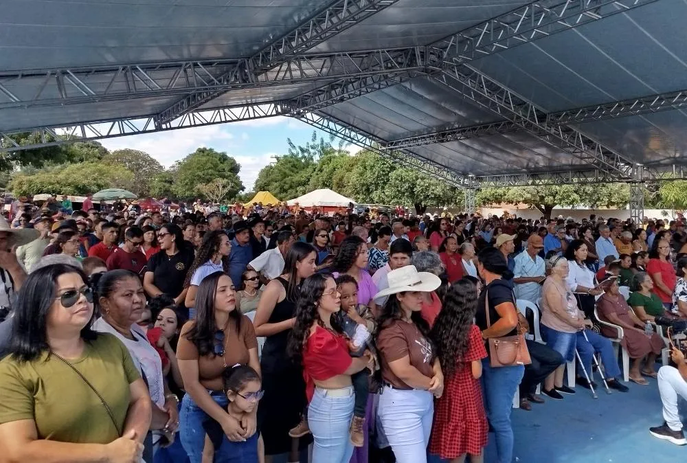 Missa do Vaqueiro encerra 35ª edição da Vaquejada de Lagoa Real