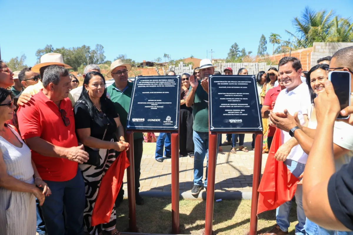 Prefeitura de Igaporã inaugura rua e entrega 60 títulos de propriedade a moradores da zona urbana