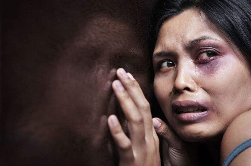 Após mais de 3 mil denúncias de violência contra mulher, governo estadual prepara campanha