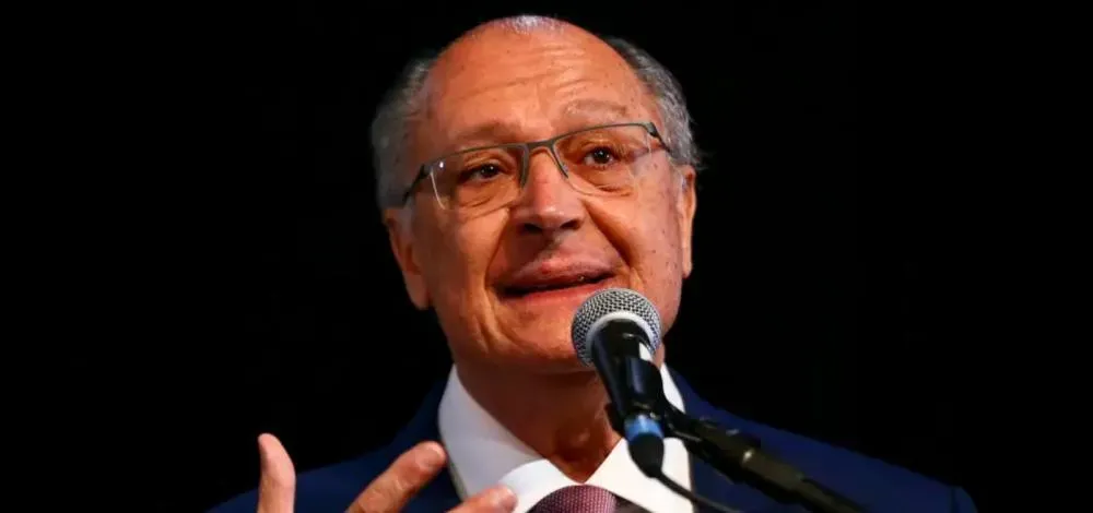 Brasil tenta acordo para evitar tarifas de 25% dos EUA