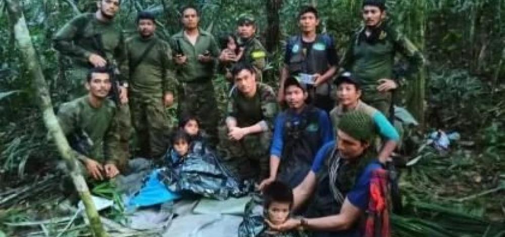 Crianças que sobreviveram a queda de avião na Colômbia são encontradas após 39 dias