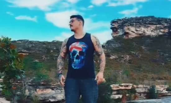 Corpo de tatuador é encontrado com marcas de tiro em Barra da Estiva