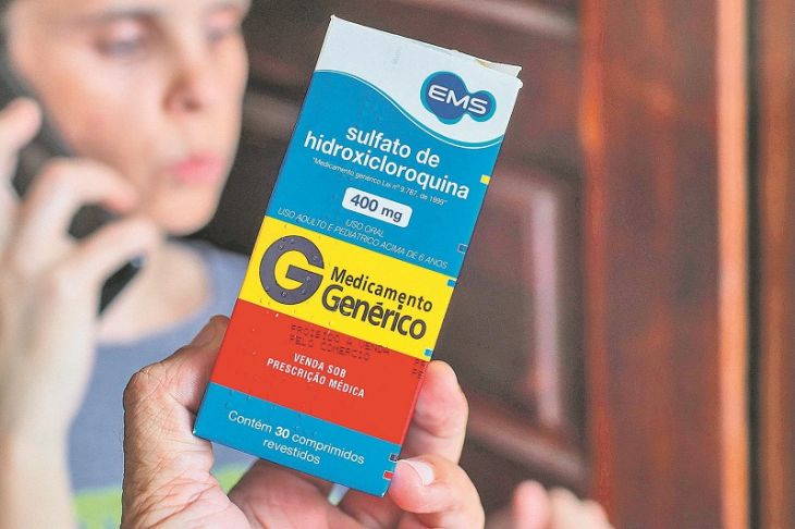 Defendida por Bolsonaro, cloroquina aumenta risco de morte em pacientes, diz estudo