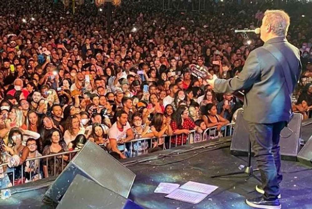 Cidades do interior tem aumento de mais de 1000% em casos de Covid-19 após São João