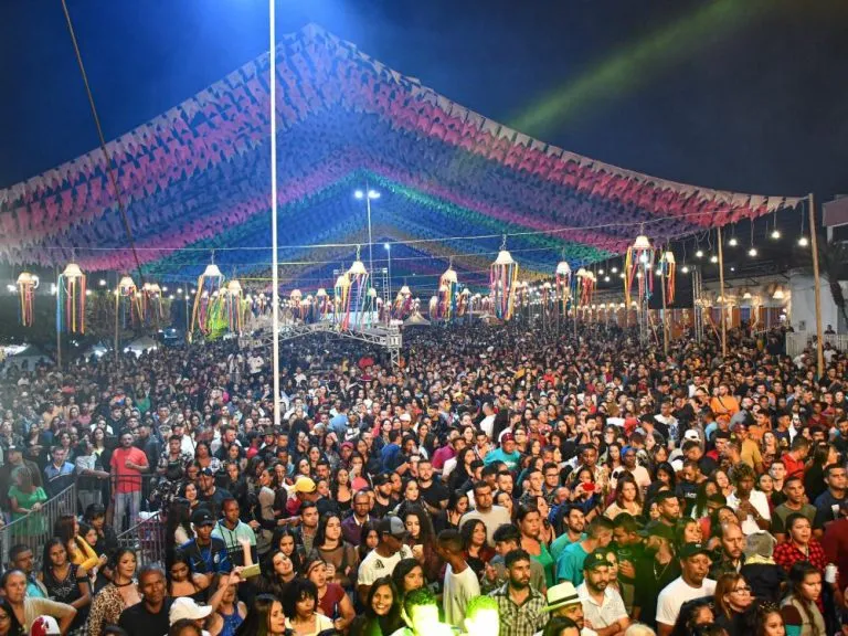 Prefeitura de Caculé decide terceirizar organização do São João 2026