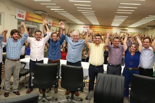 Guanambi: Chapa governista oficializa os nomes de Jairo Magalhães e Hugo Costa