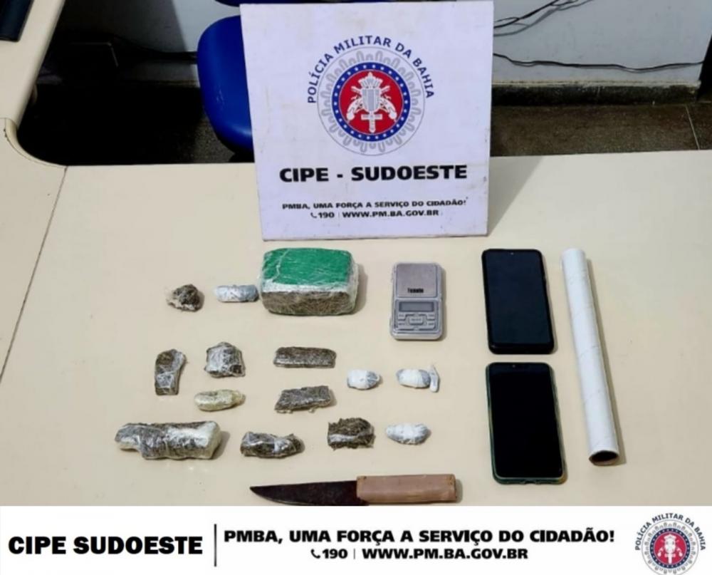 CIPE Sudoeste prende dois suspeitos por tráfico de drogas em Candiba