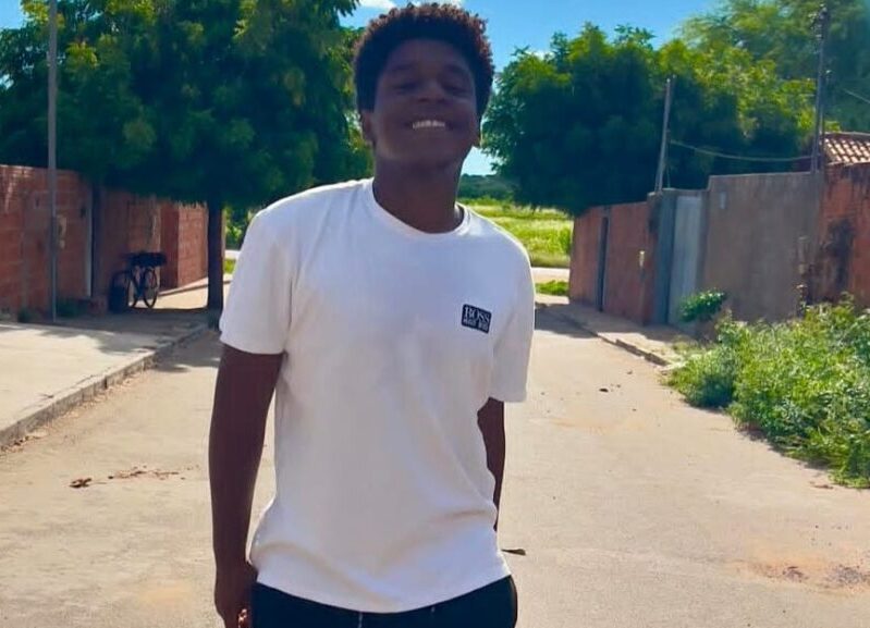 Corpo de influenciador digital é encontrado dentro de casa na zona rural de Iuiu