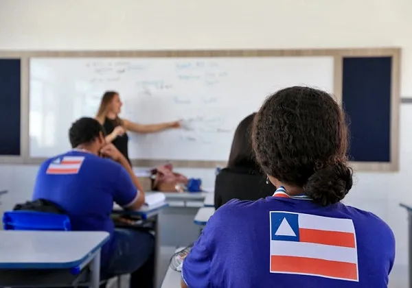 Escolas baianas vão auxiliar alunos na inscrição do Enem nesta quarta (10)