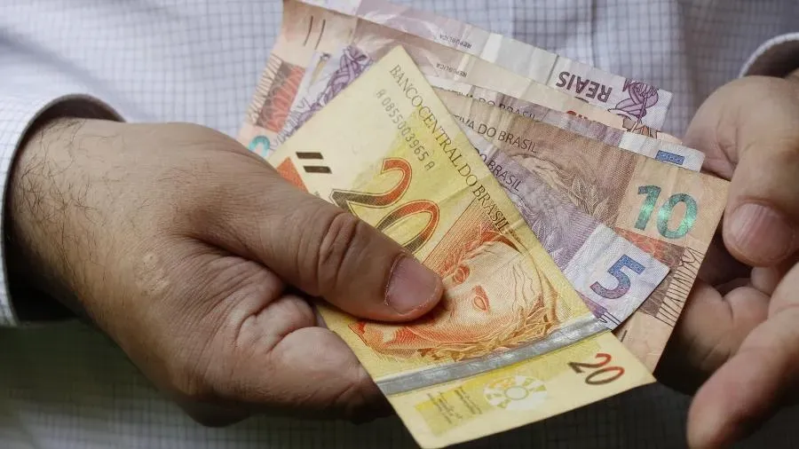 Desenrola Adimplentes começa com crédito de até R$ 15 mil nesta terça (11)