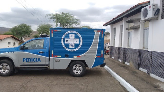 Quatro homens morrem após batida entre motos em cidade do norte da BA