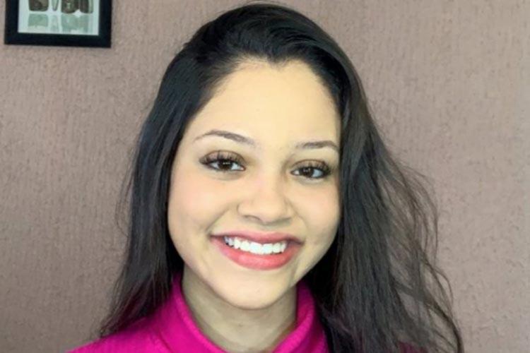 Jovem internada na UTI de Brumado para tratar doença rara precisa de ajuda financeira; saiba como ajudar