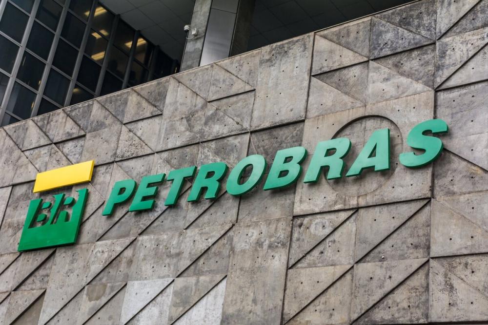 Com salários de R$ 5,8 mil, concurso da Petrobras encerra inscrições nesta quarta-feira