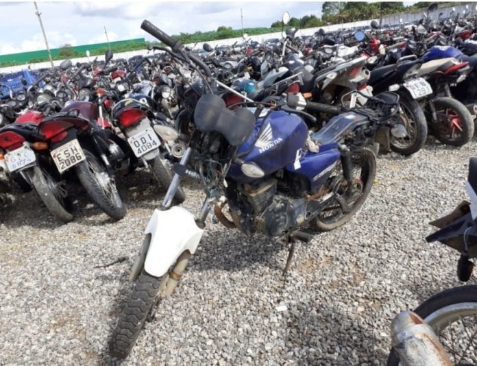 Leilão de veículos usados do Detran-BA estimula reaproveitamento e desafoga os pátios