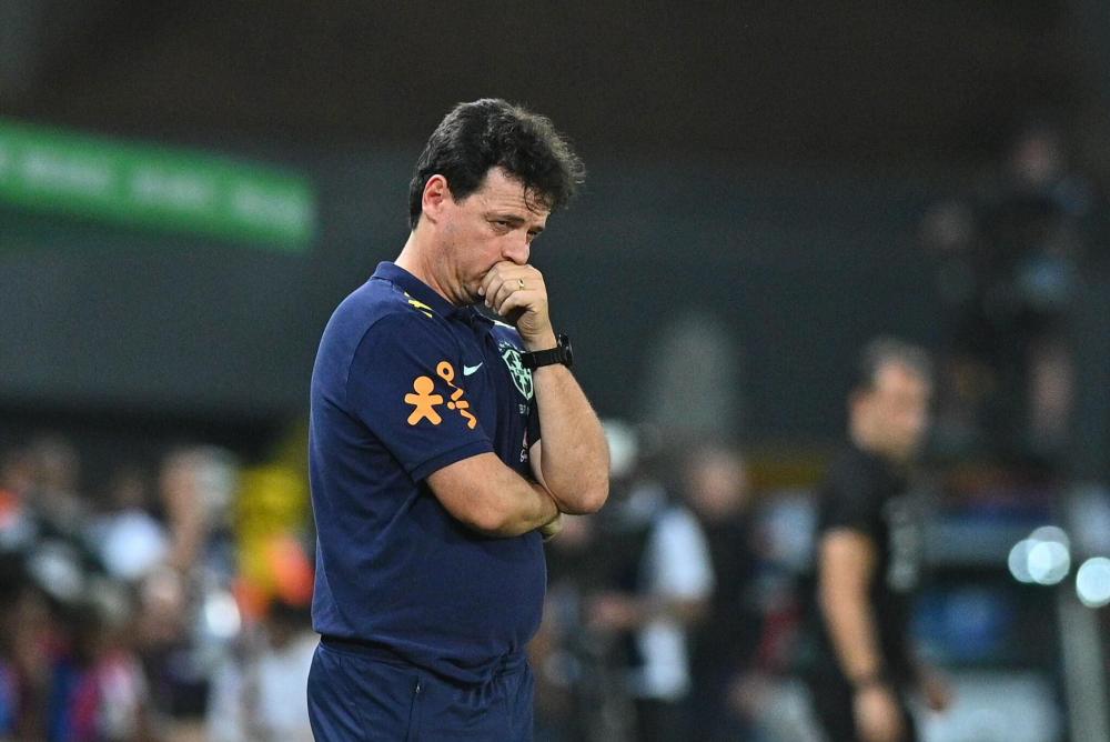 Colômbia vence Brasil de virada em segunda derrota consecutiva nas eliminatórias