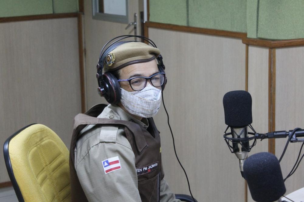 Em entrevista à Rádio 106FM, Tenente Jacimara Ornelas fala sobre a Ronda Maria da Penha em Guanambi