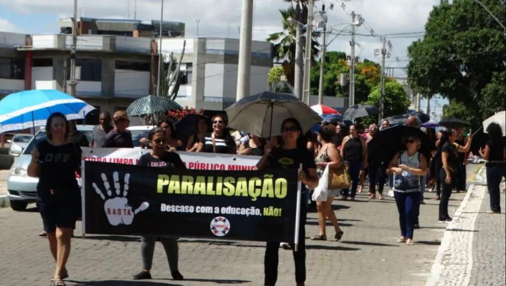 Professores da Rede Municipal de Guanambi entrarão em greve a partir desta quinta