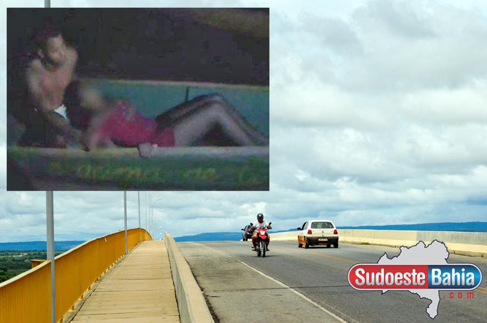 Mulher grávida sobrevive após ser jogada por amante da Ponte Guimarães Rosa em Carinhanha