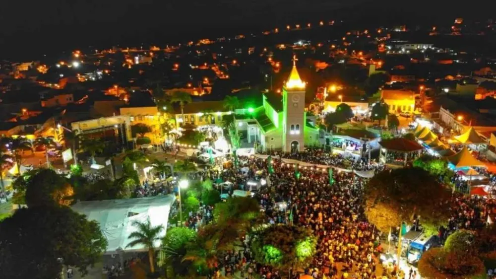 Prefeitura de Caetité proíbe venda de bebidas em garrafas de vidro durante a Festa de Sant'Ana 2026