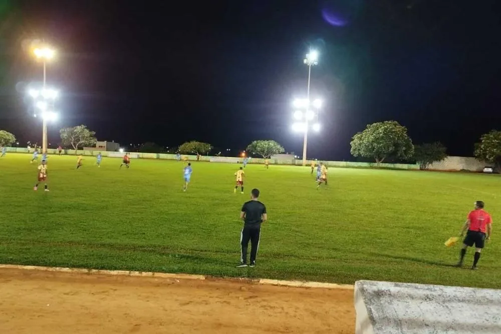 Rodadas do Campeonato Caetiteense de Futebol agitam o Estádio Paulo Souto