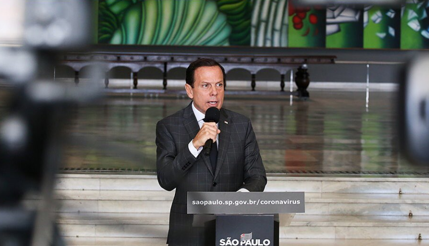 Sem plano nacional de vacinação, João Dória anuncia que vacinação em São Paulo contra Covid-19 irá começar em janeiro 