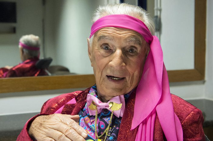 Morre Orlando Drumond aos 101 anos, o "Seu Peru" da Escolinha 