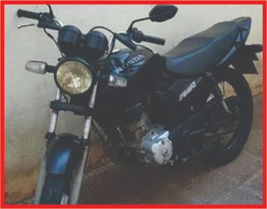 Moto foi furtada durante comemorações do título do Flamengo no Centro de Caetité
