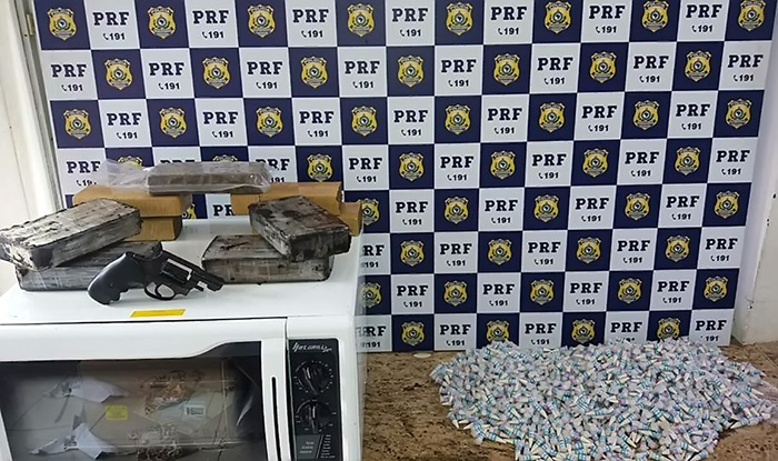 Conquista:PRF prende homem com drogas e arma