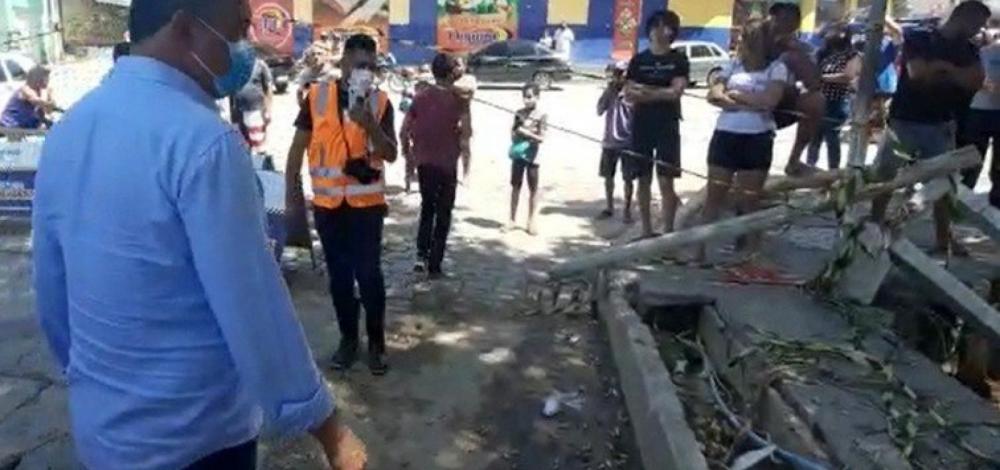 Rui visita cidades alagadas e anuncia reconstrução de casas destruídas 