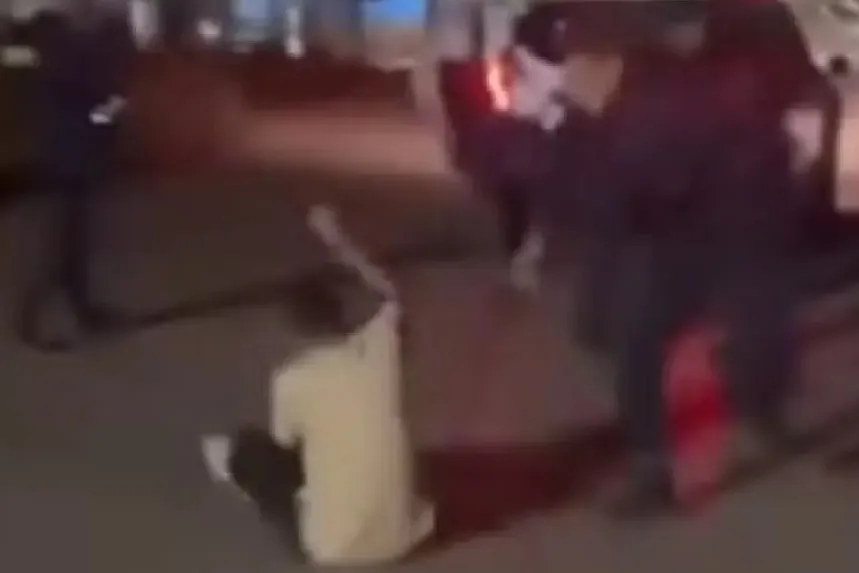 Jovem fica gravemente ferido após abordagem da GCM em LEM