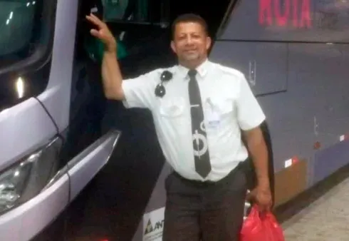 Motorista de ônibus que atropelou e matou duas mulheres pede desculpas e diz que passou mal antes do acidente