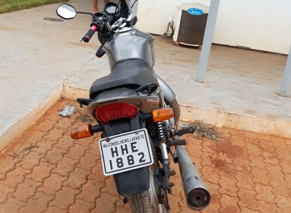 Polícia recupera moto furtada em Caetité em 2016 