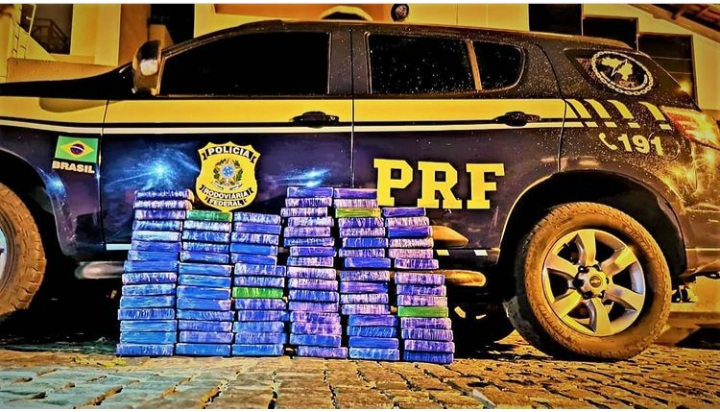  Região: PRF apreende 87 barras de pasta base de cocaína avaliados em R$ 10 milhões,